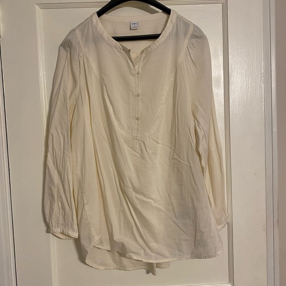 Old Navy Top - Picture 1 of 6